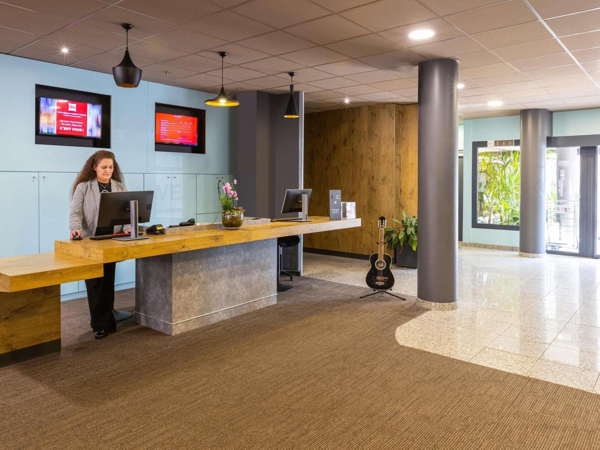 Ibis Epinal Centre Hotel Екстериор снимка